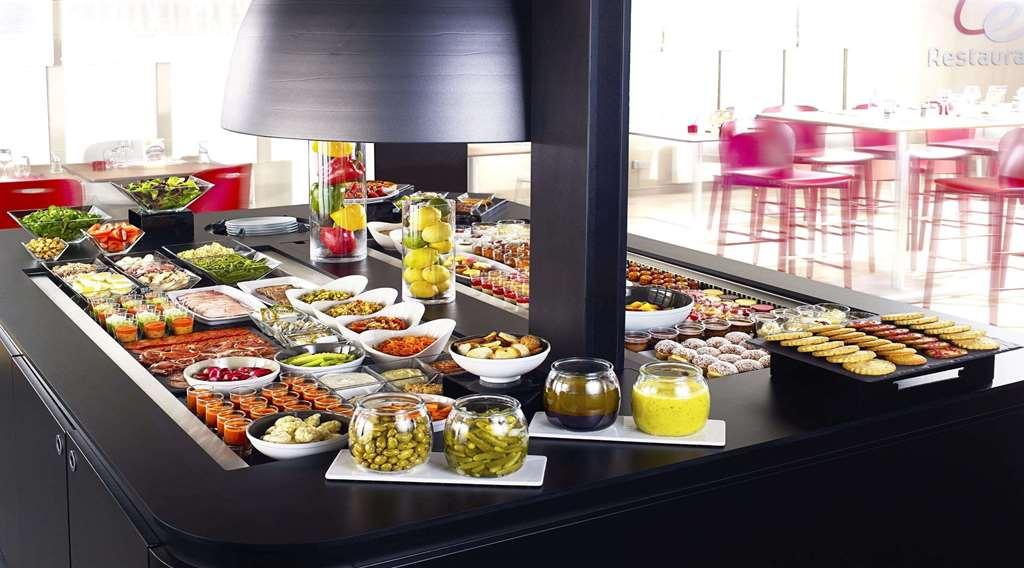 The Originals City Hotel La Verriere-Yvelines Restoran gambar